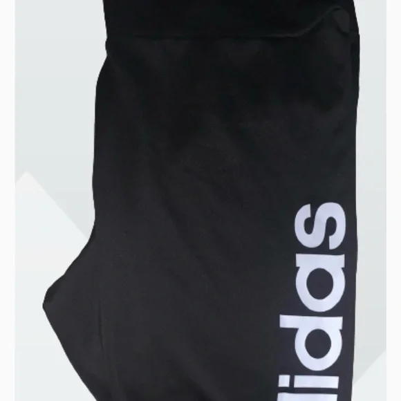 Adidas biker shorts size xl spandex. Will fit 14-18 - Picture 3 of 4